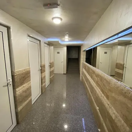 Apartmán Brand New Cozy 1br Flat With Ac & Free Street Parking *